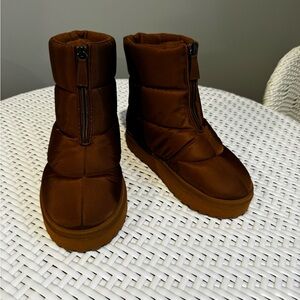 Gia Borghini Luna Padded Puffer Ankle Boots